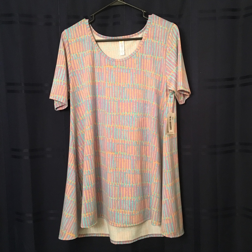 LuLaRoe Perfect T NWT